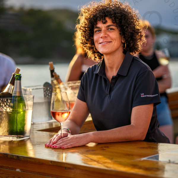 Tastem amb Clara Antúnez un selecció personal de vins per les festes 🎄